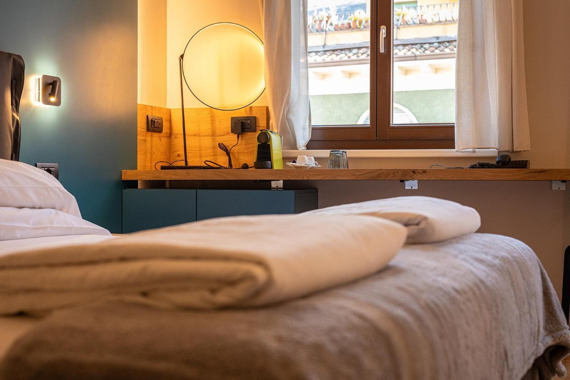 Hotel Lago Di Garda Малчезине Екстериор снимка