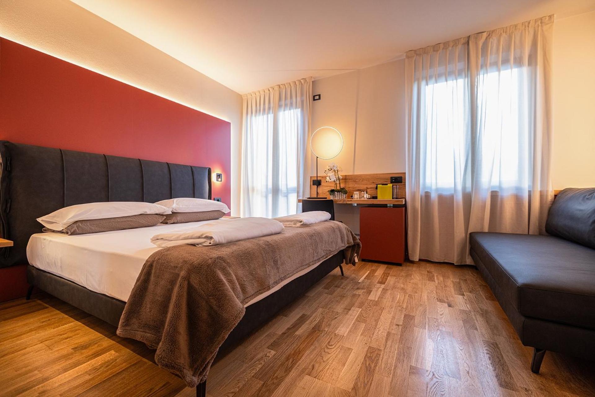 Hotel Lago Di Garda Малчезине Екстериор снимка