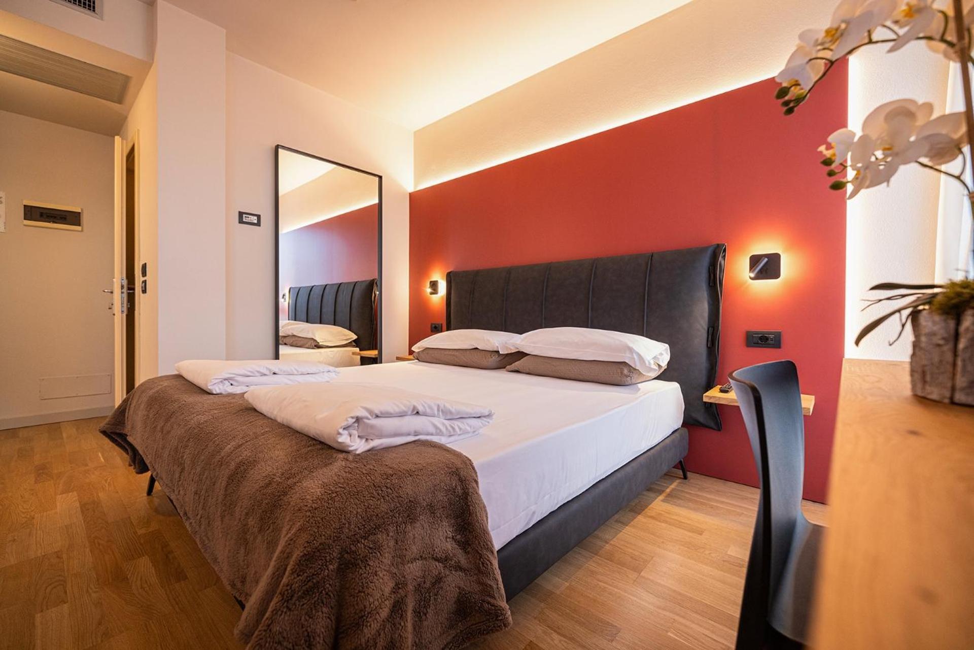 Hotel Lago Di Garda Малчезине Екстериор снимка